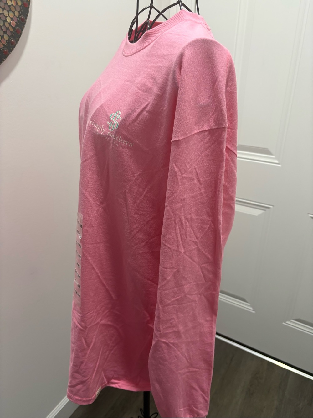 NWT Simply Southern Pink 'Blame It All On My Roots' Graphic Long Sleeve Sz Large - Picture 3 of 7